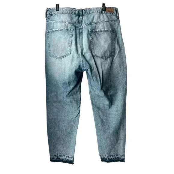 Garage Light Wash Distressed Raw Hem Straight Leg Jeans | Size 13 - Picture 2 of 9